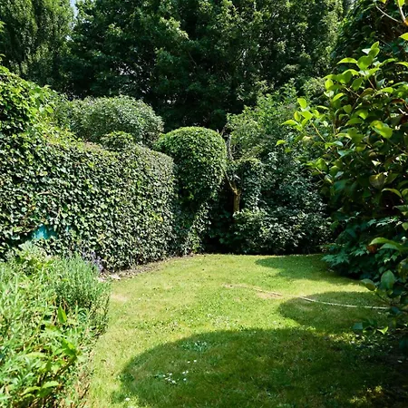 Holiday home Beautiful 1900 House Full Equipped, 4bdrm+ Garden! *