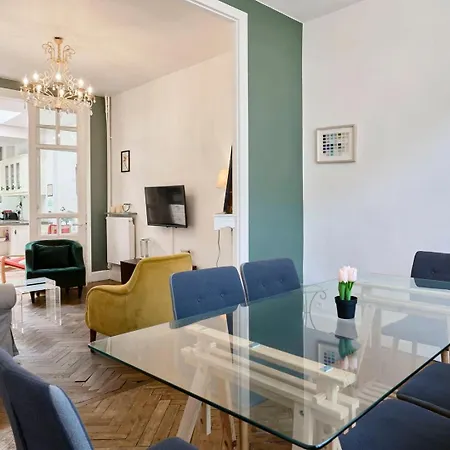 Holiday home Beautiful 1900 House Full Equipped, 4bdrm+ Garden! *